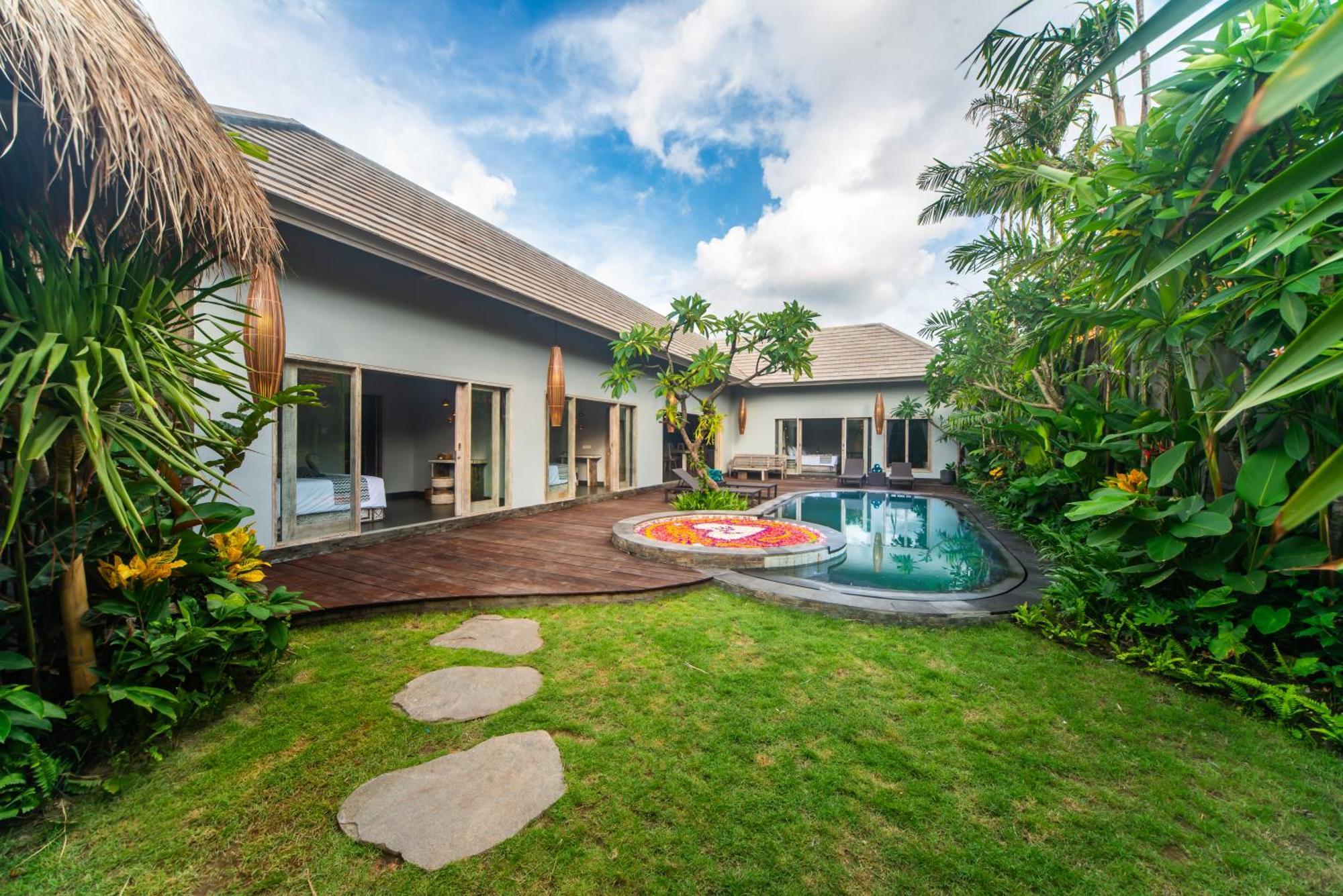 Luxury-sang Villa- Sanur (Bali)