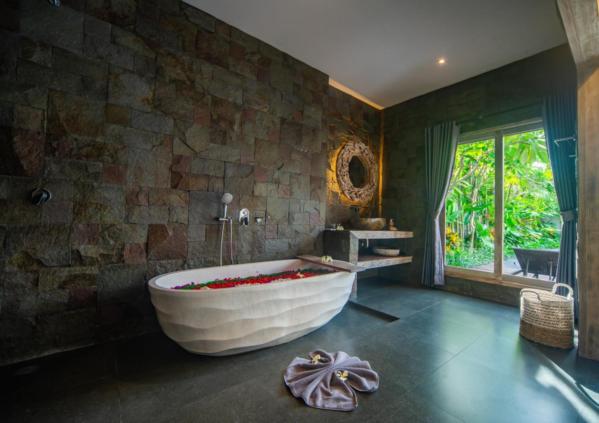 Luxury-sang Villa- * Sanur (Bali)
